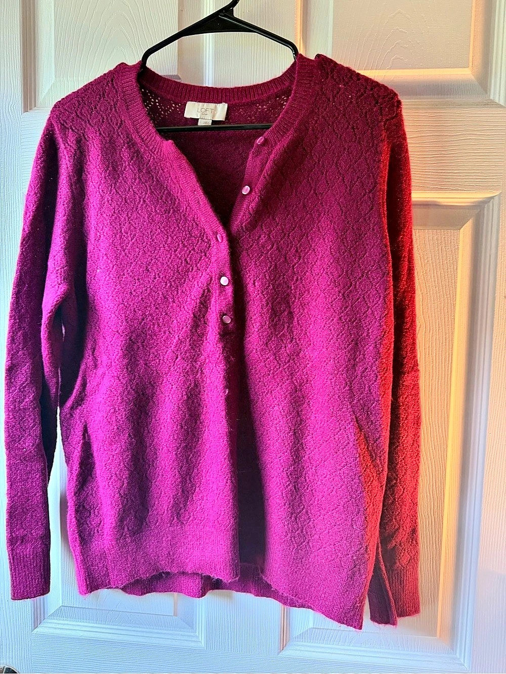 Loft Textured Cardigan in Pink Size Large Like New